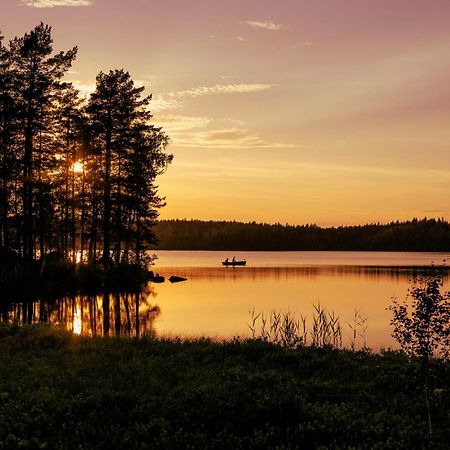 Peaceful Getaway In The Woods W/ Fireplace Åsljunga Esterno foto